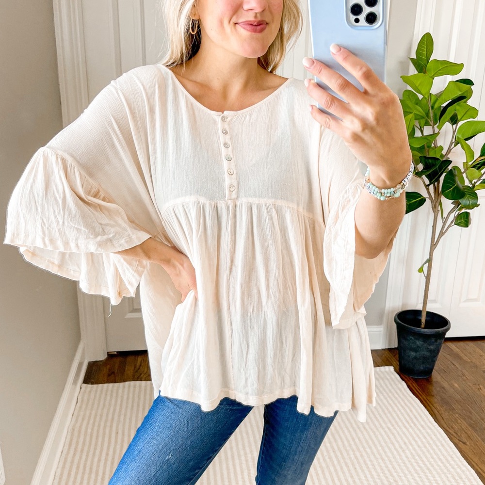 She + Sky Button Front Pleated Bell Sleeve Babydoll Blouse